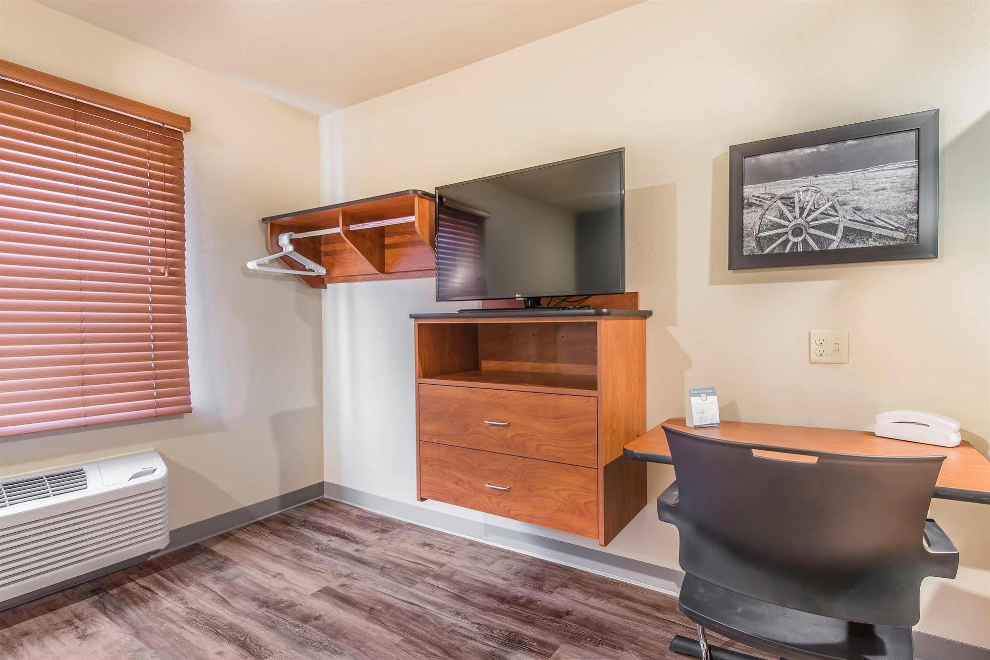 Econo Lodge Burlington Luaran gambar